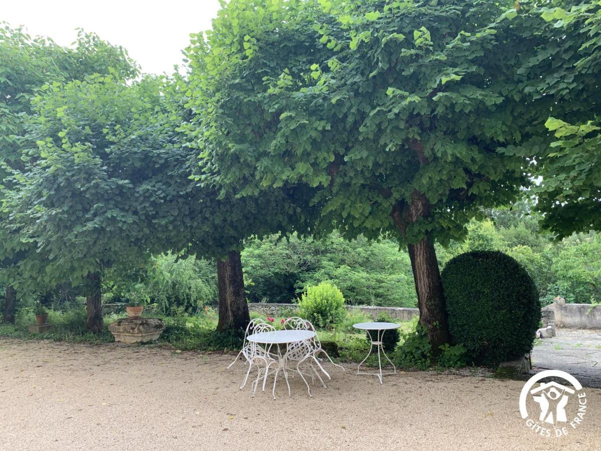Bed and Breakfast Chateau De Gardes Castin Exterior foto
