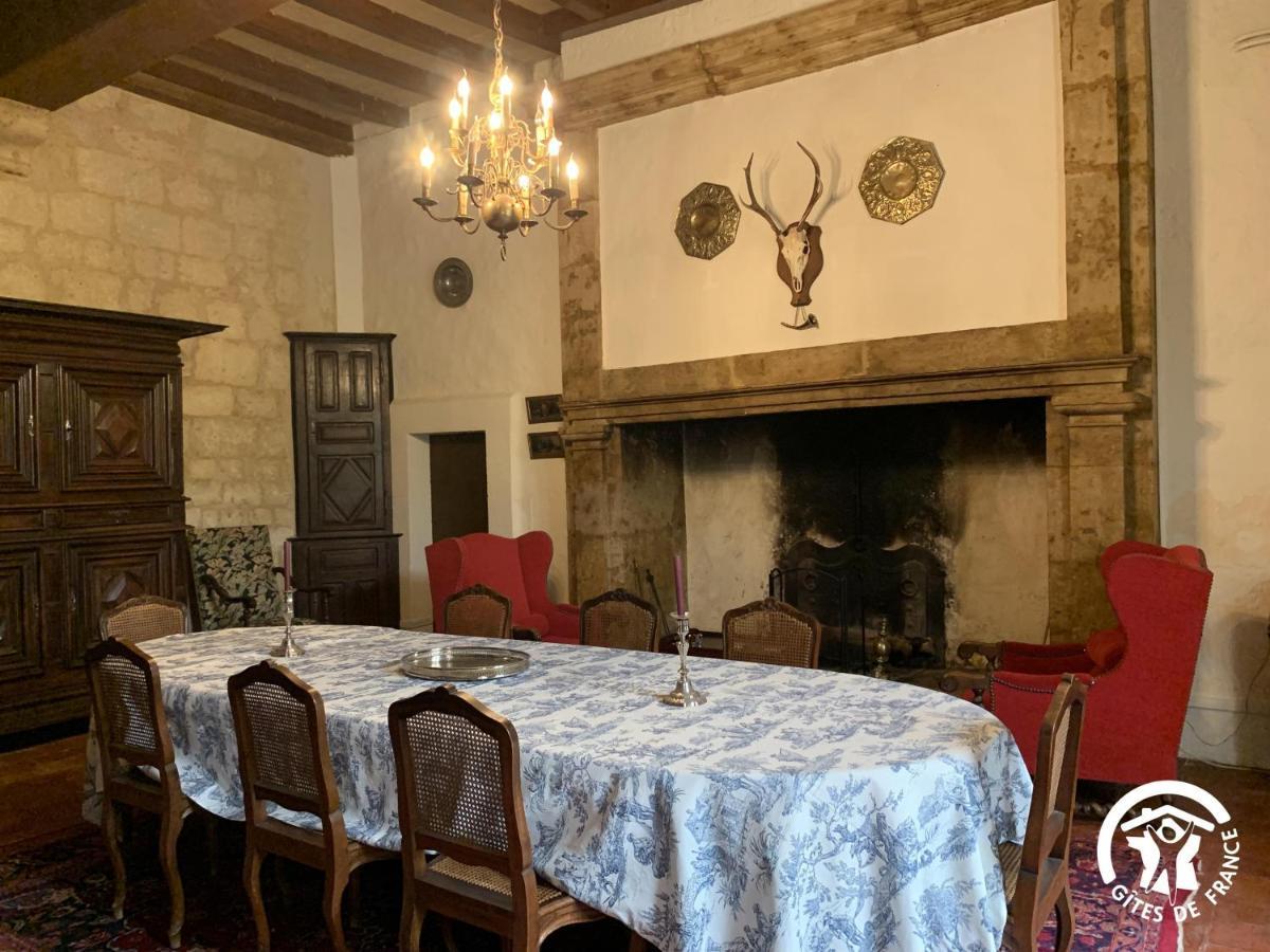 Bed and Breakfast Chateau De Gardes Castin Exterior foto