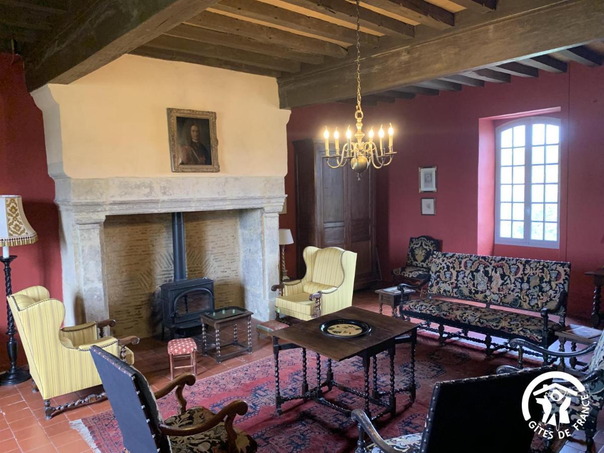 Bed and Breakfast Chateau De Gardes Castin Exterior foto