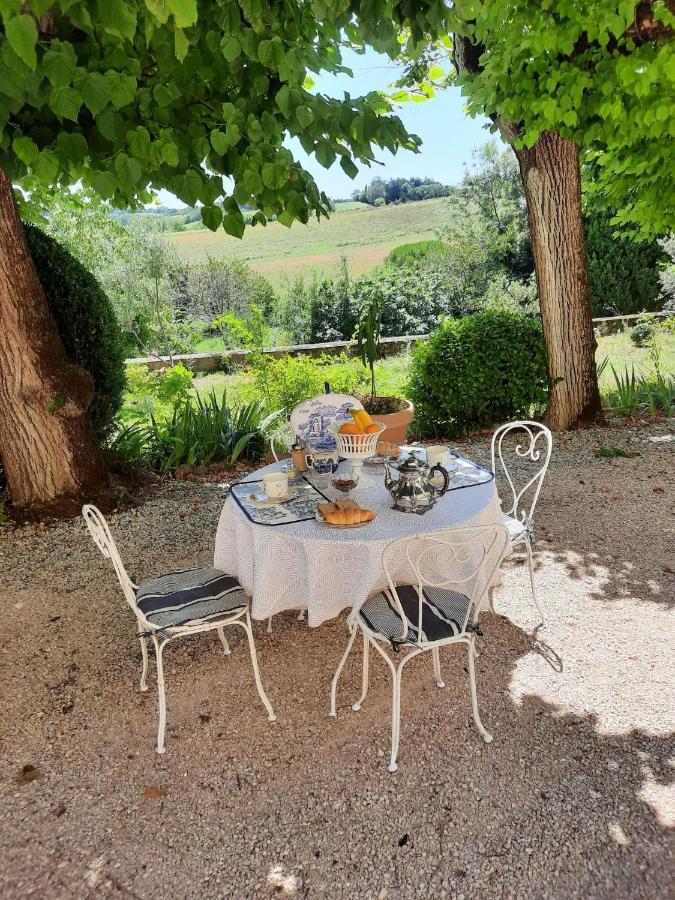 Bed and Breakfast Chateau De Gardes Castin Exterior foto